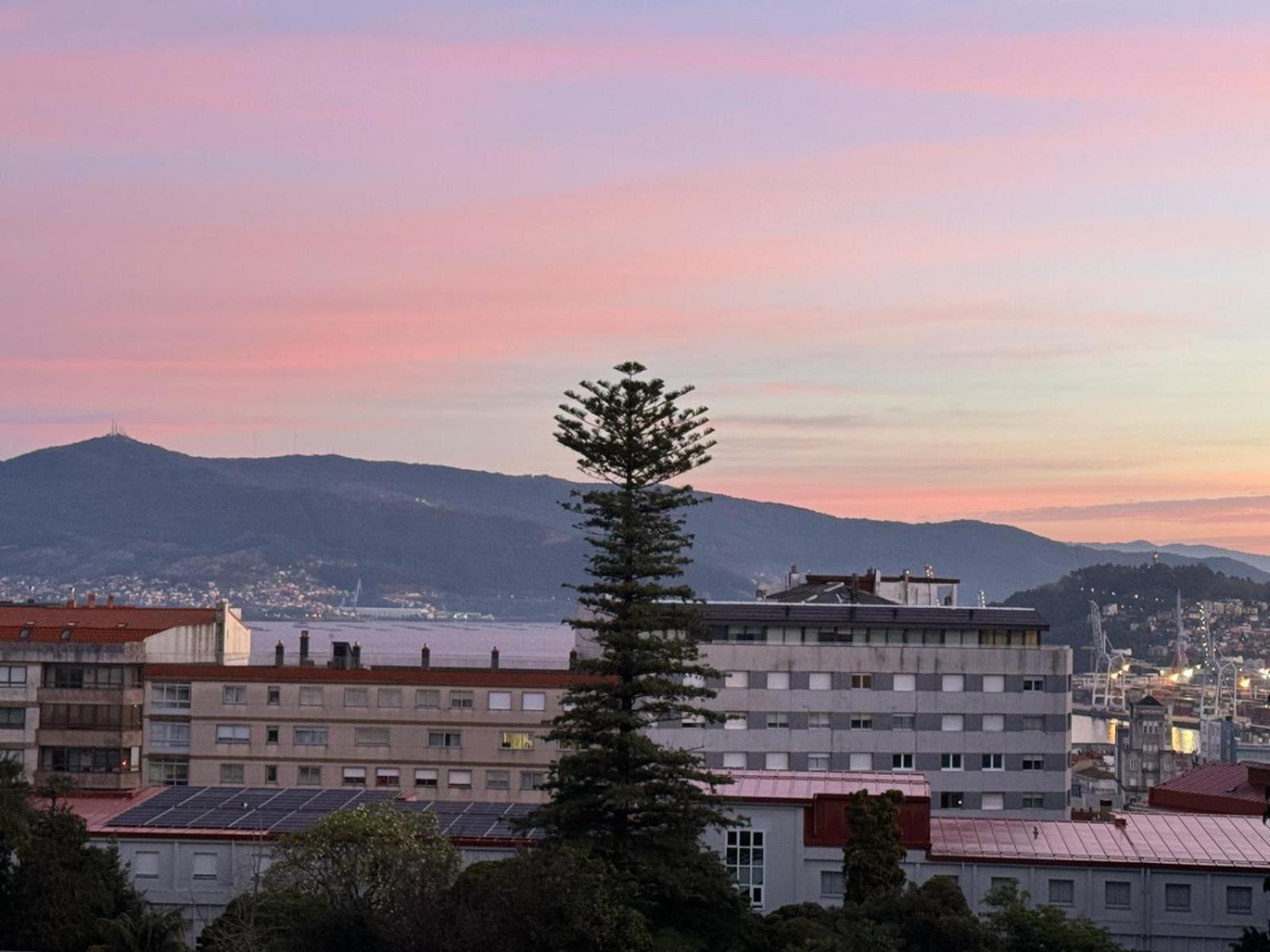 Moderno Apartamento Con Vistas A La Ria De Vigo Extérieur photo
